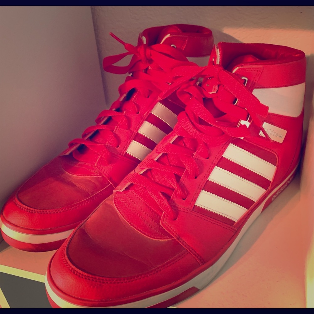 Men’s adidas high top classic sneakers